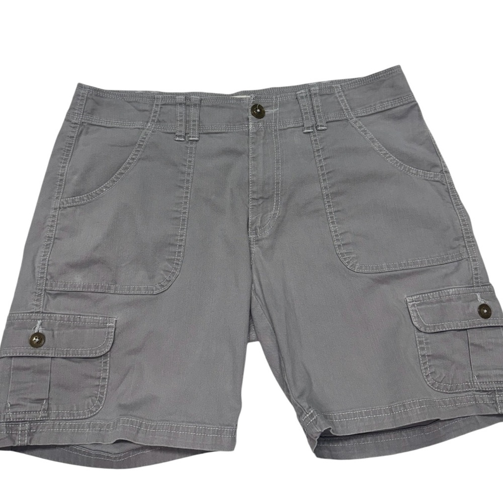 Aventura Women’s Gray Cargo Shorts Size 12